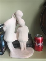 Sand-finished Figurine