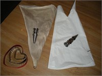Baking Pastry Nozzle & Bags 1 Lot