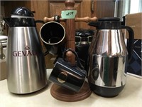 Coffee Pot & Cups