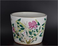 Chinese Qing famille rose porcelain porcelain