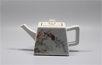 Chinese famille rose porcelain teapot