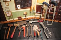 Hacksaws, Pipe Wrenches, Masonry Tools, Mallets