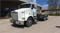 2004 Kenworth Conventional Truck