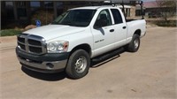 2007 Dodge Ram 1500 ST 4x4 Crew Cab Pickup