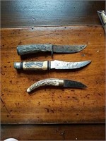 3 foxed blade knives - 1 Schrade