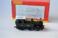 Hornby R2539 class 14XX 0-4-2T locomotive,