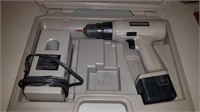 PORTER-CABLE CORDLESS DRIVER / DRILL IN  CASE