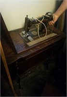 Vintage Treadle Ranking Sewing Machine