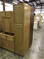 Country Oak 18" Pantry Cabinet