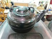 Black tea kettle