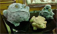 Outside decorative Frogs (3)