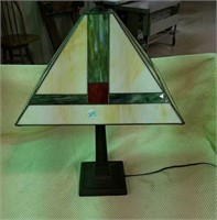 Lamp, stained glass shade on metal base
