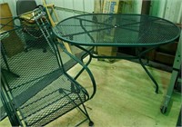 Metal outside table, 4 matching chairs