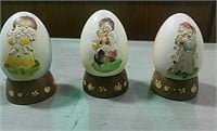 Vintage 1978, 79, 80  wooden Ferrandiy eggs