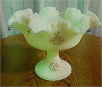 Fenton hand-painted custard ruffled dish, 6" tall