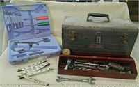 Craftsman tool box, 18" long x 8" wide x 9" tall