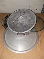Lids and Strainer