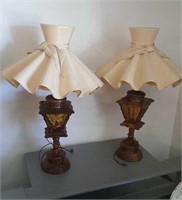 (2)Vintage Table Lamps with Shades