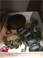 jewelry (assorted)