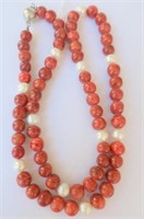 Vintage coral and pearl necklace 36cm L