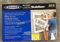 New Werner ladder stabilizer
