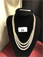 VICTORIAN 3 STRAND PEARL NECKLACE