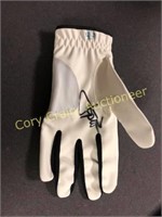 2017 Jordan Speith autographed glove
