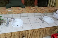 Lot - 3, 20" porcelain sinks with faucets