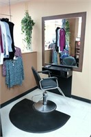 Lot - Hair Styling Station includes;