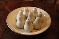 Ceramic Bowl w/8 Ceramic Pears