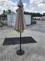 Patio umbrella and rubber mat