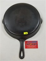 Griswold No. 10 Skillet (716 A)