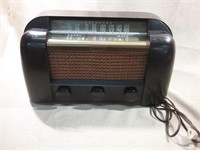 Antique RCA Victor Talking Machine (Radio)