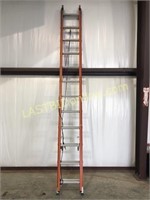 24’ Werner fiber glass extension ladder