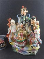 Statuette moulée en céramique style asiatique