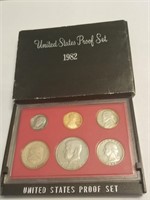 1982 PROOF COIN SET