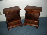 2 End Tables 16 x 22 x 26