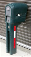 Step2 Plastic Mailbox Plus