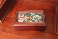 COLLECTION OF 4 JEWELRY BOXES