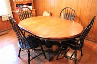 KITCHEN TABLE & CHAIRS