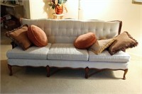 ANTIQUE COUCH & LOVESEAT