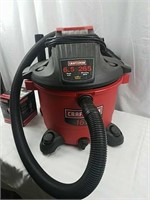 Craftsman shop-vac with attachments.