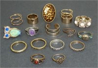 16 Rings - Assorted Sizes