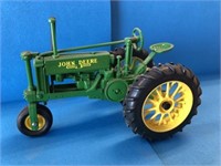 JD general purpose toy tractor,