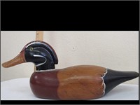 NICE CARVED WOOD DUCK