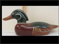 NICE CARVED WOOD DUCK