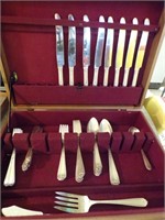 NATIONAL SILVER  CO STERLING SET W/CASE