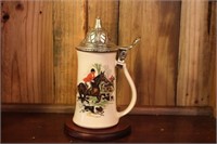 McCoy Pottery Stein The Hunt 6020