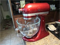 Kitchen Aid Stand Mixer: 5 Qt, 325 Watts,