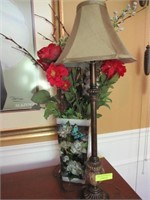 Two Pieces: Buffet Lamp & Light Up Floral